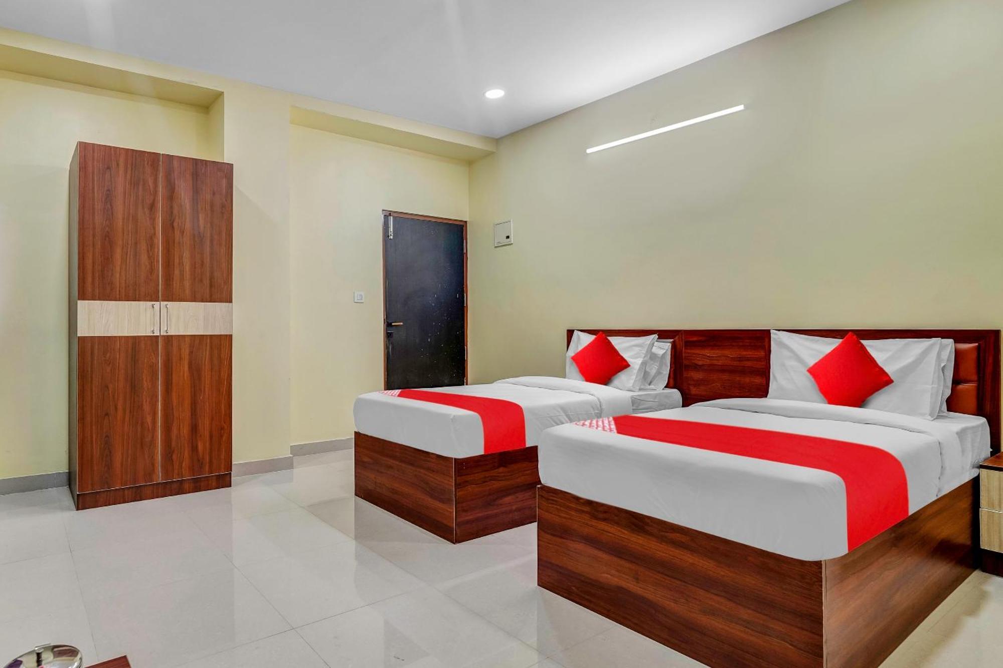 Oyo Flagship Hotel Ayodhya Bangalore Exteriör bild