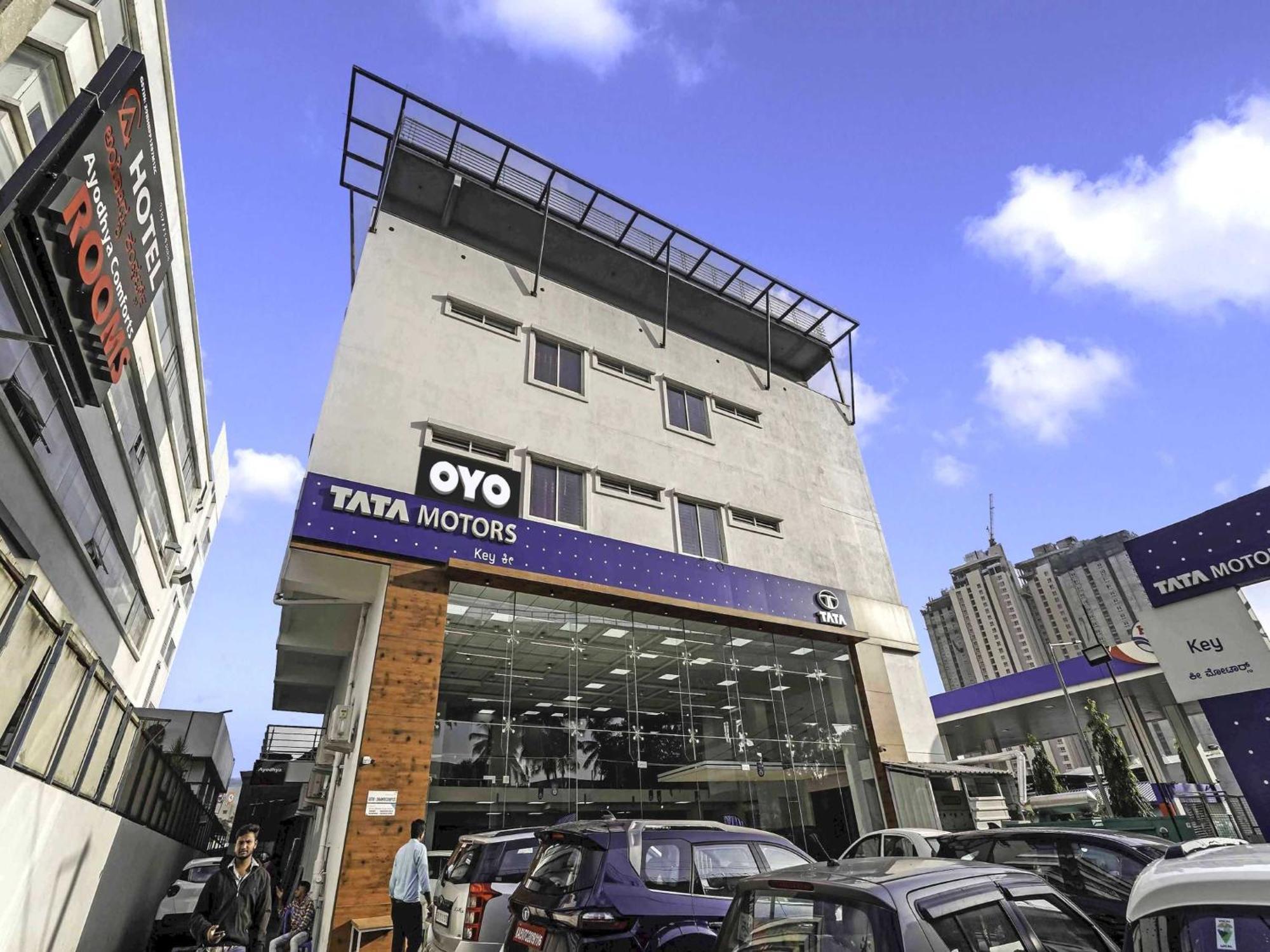 Oyo Flagship Hotel Ayodhya Bangalore Exteriör bild