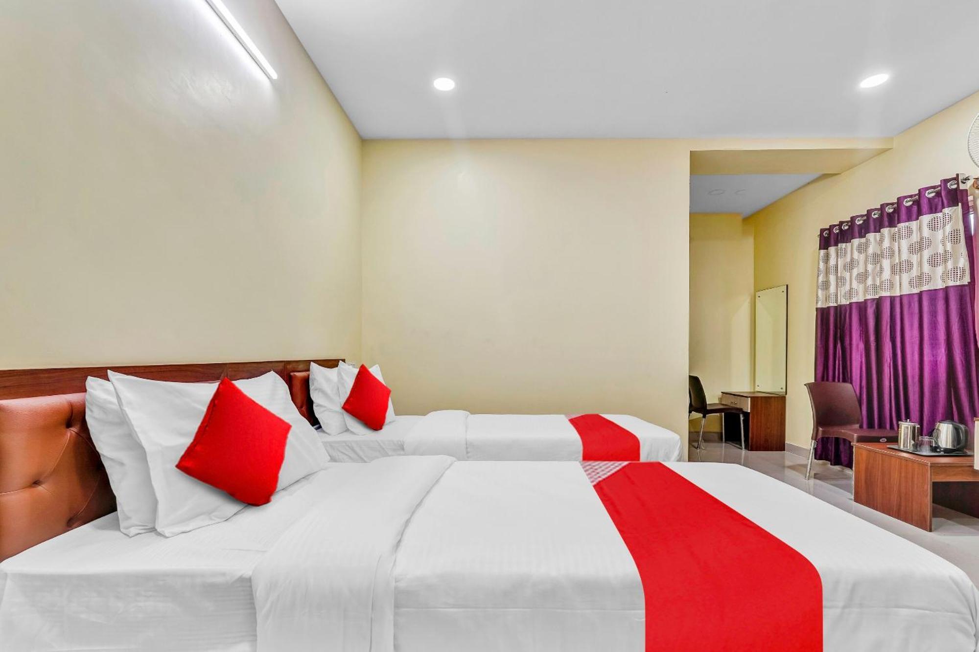Oyo Flagship Hotel Ayodhya Bangalore Exteriör bild