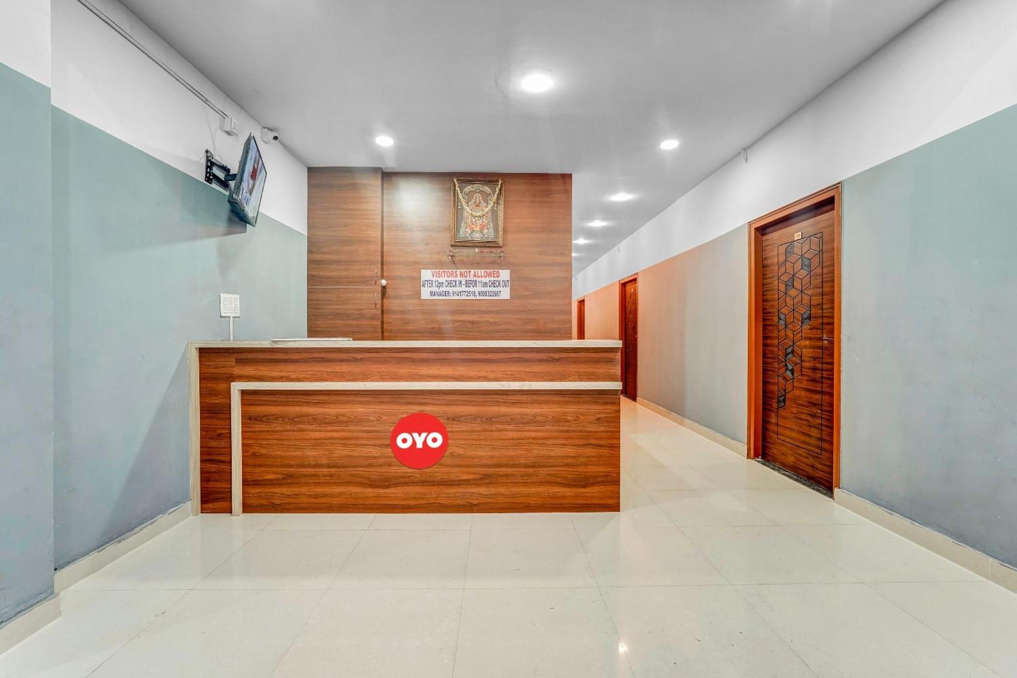 Oyo Flagship Hotel Ayodhya Bangalore Exteriör bild